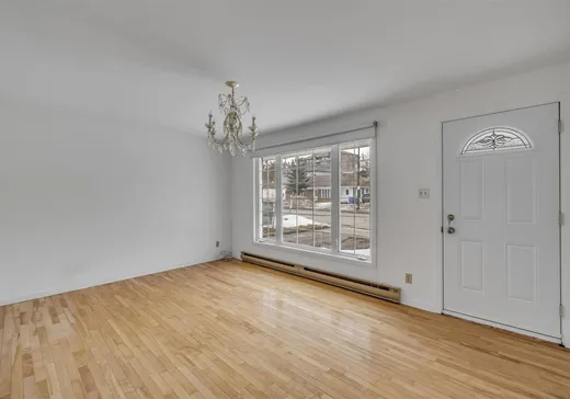 Maison à vendre - 27 Rue des Acadiens, Ville de Québec, G2M 1E5