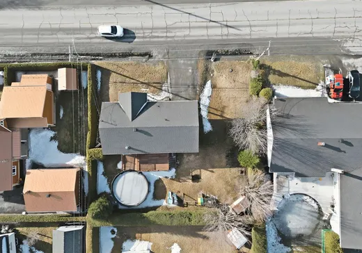 Maison à vendre - 2560 120e Rue, Montréal (Centreville), G5Y 5H1