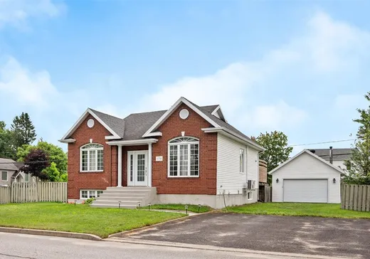 Maison à vendre - 170 Rue du Torrent, Ste-Catherine-de-la-JC, G3N 0X4