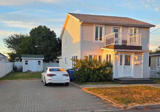 House for sale - 146 Rue Dionne, Matane, G4W 2V9