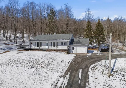 Fermette à vendre - 693Z Route 116, Danville, J0A 1A0
