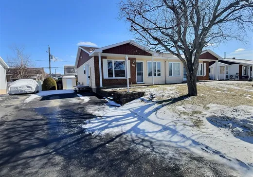 Bungalow for sale - 867 Rue des Grives, Victoriaville, G6T1E6