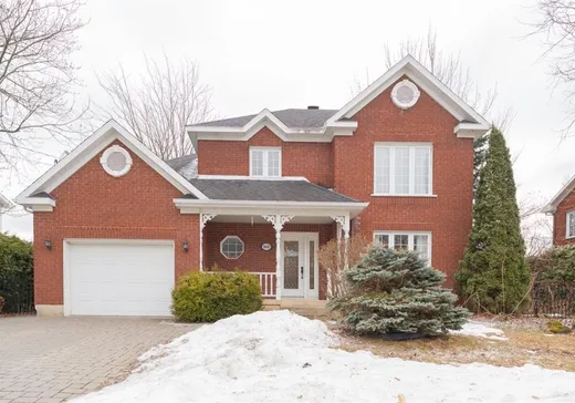 Two or more stories for sale - 960 Rue de la Ste-Anne, Drummondville, J2C7E3