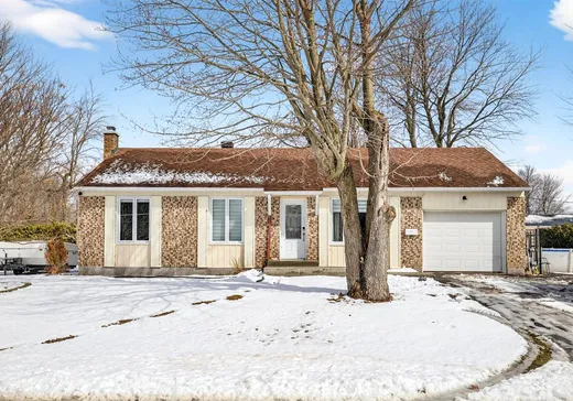 Two or more stories for sale - 100 Carré des Sapins, Drummondville, J2A1W1