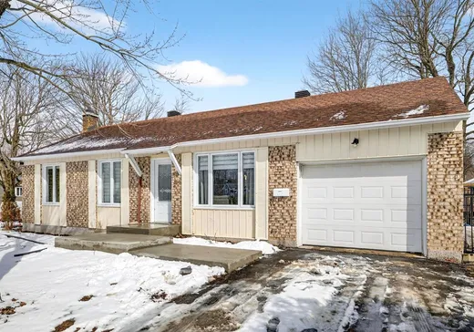 House for sale - 100 Carré des Sapins, Drummondville, J2A 1W1