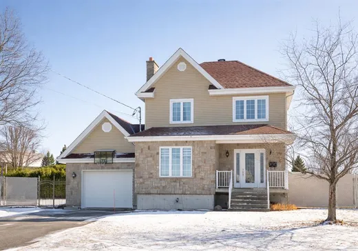 Two or more stories for sale - 2405 Rue Beethoven, Drummondville, J2B8M9