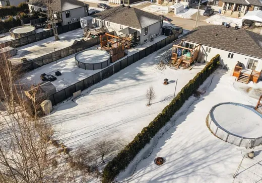 Maison à vendre - 2007 Av. Antoine-Poliquin, Bécancour, G9H 0R3