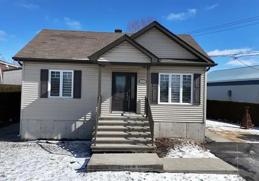 Bungalow à vendre - 229 9e Avenue, Pointe-Claire (Île de Montréal), J0B2H0