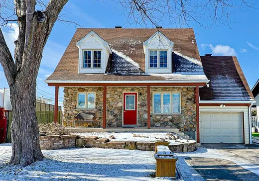 Two or more stories for sale - 2018 Rue de la Victoire, Laval (Chomedey), H7M3E6