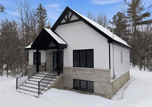 Bungalow for sale - 248 Rue Béatrice, Saint-Colomban, J5K0R8