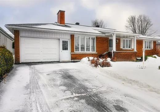 Bungalow à vendre - 754 13e Avenue, Thetford Mines, G6G1W3