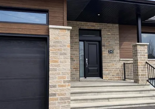 House for sale - 240 Rue du Muscat, Drummondville, J2B 4A4
