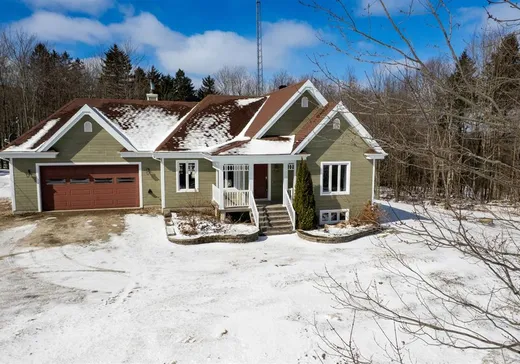 Bungalow à vendre - 260 Rue Guillemette, Ste-Helene-de-Chester, G0P1H0