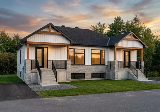 House for sale - 1505 Rue Bernier, Acton Vale, J0H 1A0