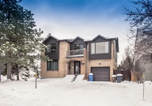 Maison à étages à vendre - 1060 Crois. Sabourin, Brossard, J4X2B9