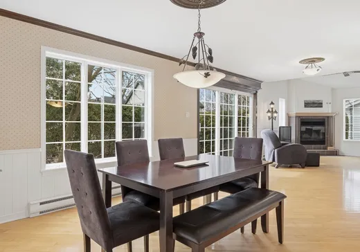 Maison à vendre - 898 Rue des Cerisiers, Otterburn Park, J3H 5V7