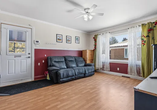 Maison à vendre - 143 Rue Gouin, Saint-Charles-Borromée, J6E 2G3