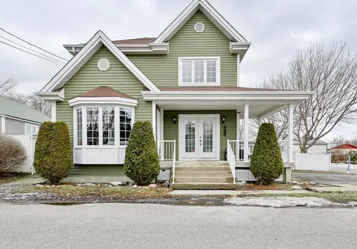 Maison à vendre - 880 Rue Cusson, Saint-Jude, J0H 1P0