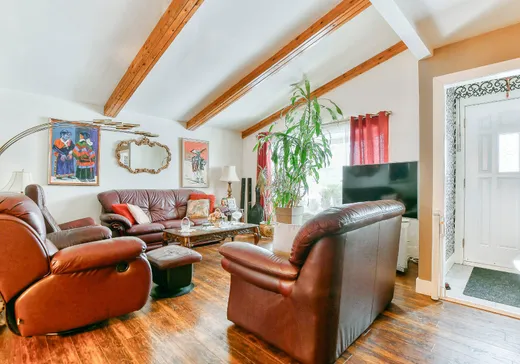 Maison à vendre - 3072 Rue Louise, Sainte-Marthe-sur-le-Lac, J0N 1P0