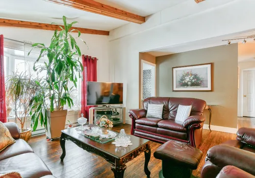 Maison à vendre - 3072 Rue Louise, Sainte-Marthe-sur-le-Lac, J0N 1P0