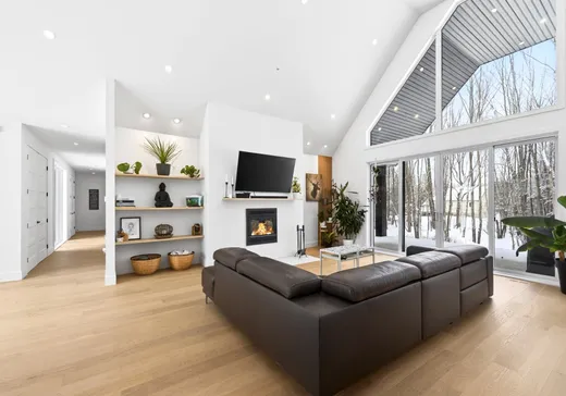 Maison à vendre - 218 Rue des Patriotes, Saint-Colomban, J5K 0S2