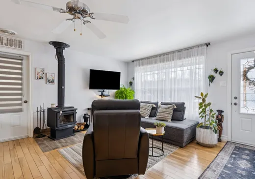 Maison à vendre - 22 Rue Legros, Coteau-du-Lac, J0P 1B0