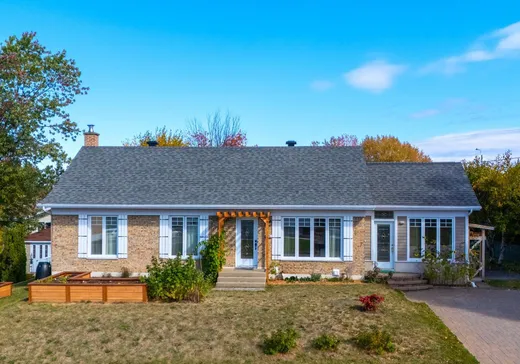 Maison à vendre - 210 Rue des Épinettes, Rimouski, G5L 7P1