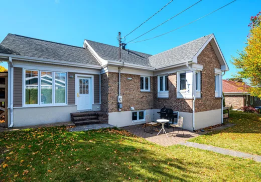 Maison à vendre - 210 Rue des Épinettes, Rimouski, G5L 7P1