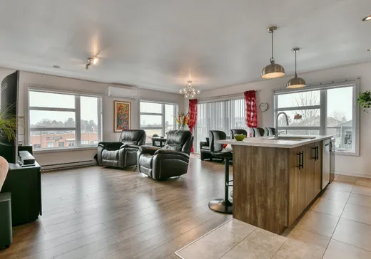 Condo à vendre - 3019 Boul. des Promenades, Sainte-Marthe-sur-le-Lac, J0N 1P0