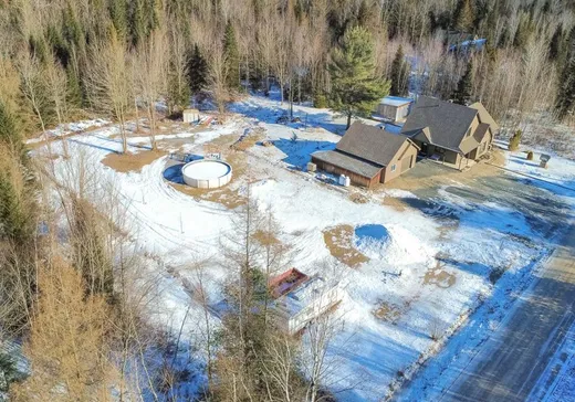 House for sale - 1824 Rue DeChantal, Saint-Lucien, J0C 1N0