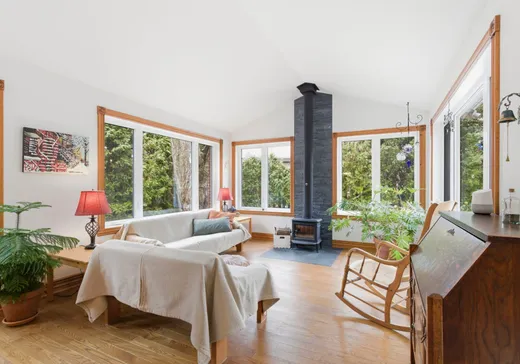 Maison à vendre - 263 Av. de Bromley, Saint-Lambert, J4R 1X8