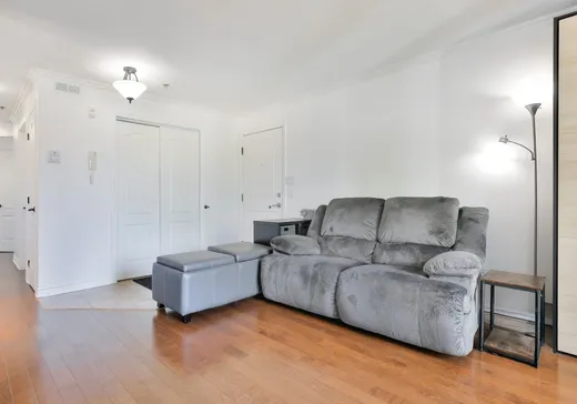 Condo à vendre - 4321 Boul. Le Corbusier, Laval (Sainte-Rose), H7L 0G1