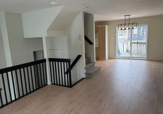 Maison à vendre - 38 Rue Blériot, Lachute, J8H 0K1