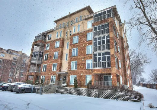 Condo à vendre - 2355 Boul. St-Martin E., App. 302, Laval (Duvernay), H7E5L8