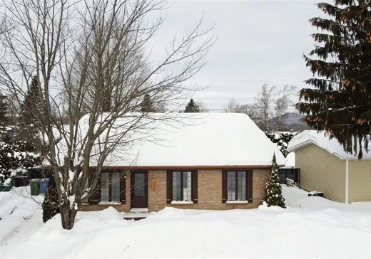 Maison à vendre - 1534 Rue de Calcutta, Val-Belair, G3K 1P5