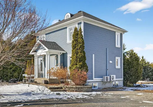 Maison à vendre - 1274 Ch. Magenta, Bromont, J2L 1X3