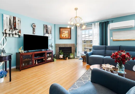 Condo à vendre - 6995 Ch. de Chambly, St-Hubert, J3Y 3R6