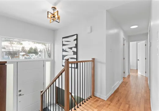 House for sale - 307 Av. Jules-Choquet, Sainte-Julie, J3E 1H1