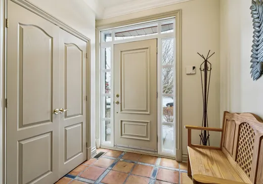 Maison à vendre - 369 Boul. de l'Île, Pincourt, J7W 9B4