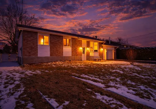 Maison à vendre - 16 Rue Stewart, Howick, J0S 1G0