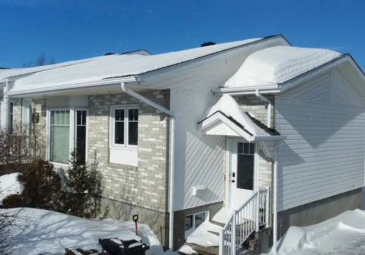 Maison à vendre - 135 Rue Holliday, Sept-Îles, G4R 1G1