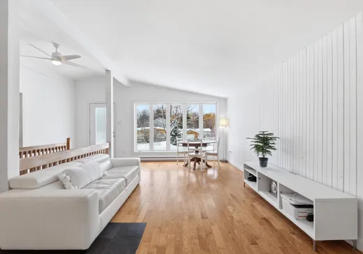 Maison à vendre - 10 Rue Cartier, Saint-Jérôme, J7Y 3H6