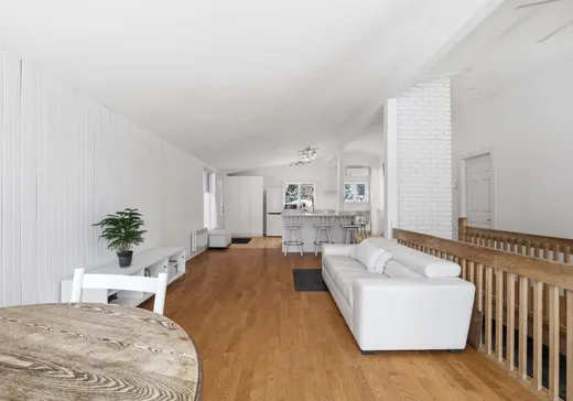 Maison à vendre - 10 Rue Cartier, Saint-Jérôme, J7Y 3H6