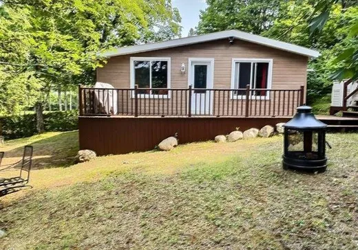 Two or more stories for sale - 181 290e Avenue, St-Come, J0K2B0