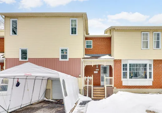 Two or more stories for sale - 8449 Rue Ariane, Laval (Saint-François), H7A3K4