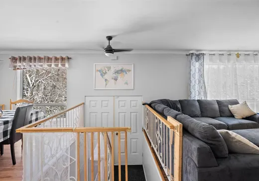 Maison à vendre - 3402 Ch. des Lacs, Mont-Blanc, J0T 2G0