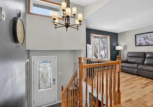 House for sale - 1465 Rue Toupin, Laval (Laval-sur-le-lac), H7K 2W5