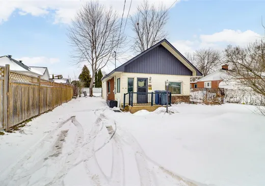 Maison à vendre - 181 Rue Delisle, Laval (Duvernay), H7A 2V2