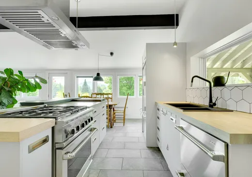 Maison à vendre - 1515 Rue de la Vallée, Sainte-Adèle, J8B 2A2