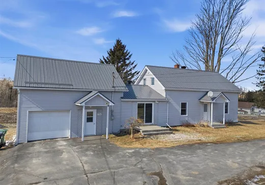 Hobby Farm for sale - 170Z Route 255, Danville, J0A 1A0